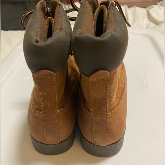 NIB Brash Lightweight Brown Lace Up Ankle Boots Size 10 - Picture 3 of 10